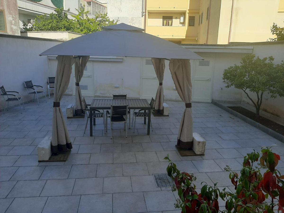 Bed and Breakfast Angelica à Lecce Extérieur photo